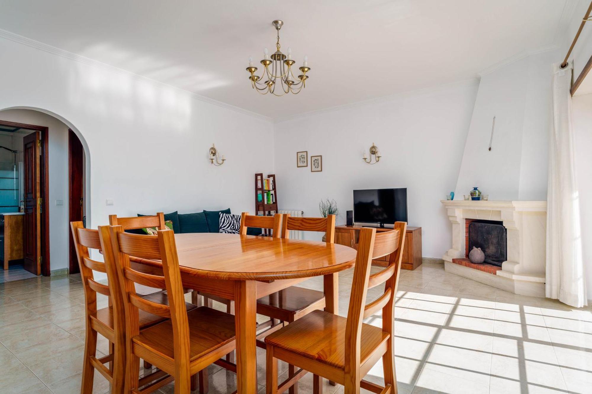 Apartment Cozy Sunny Peaceful Flat With Swimming Pool