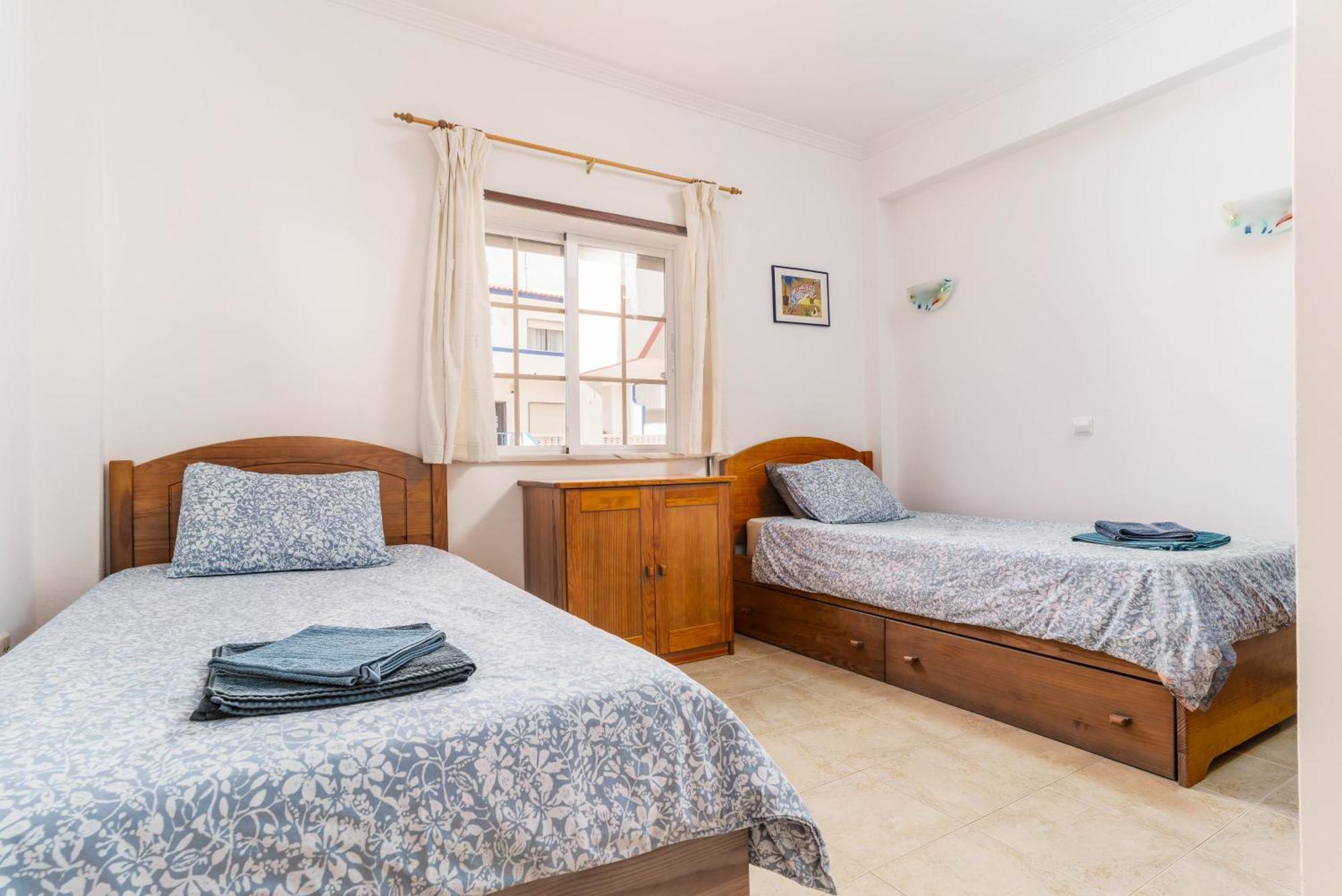 Cozy Sunny Peaceful Flat With Swimming Pool Burgau